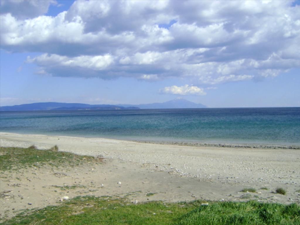 Land in Chalkidiki, Greece, 6 000 m² - picture 1