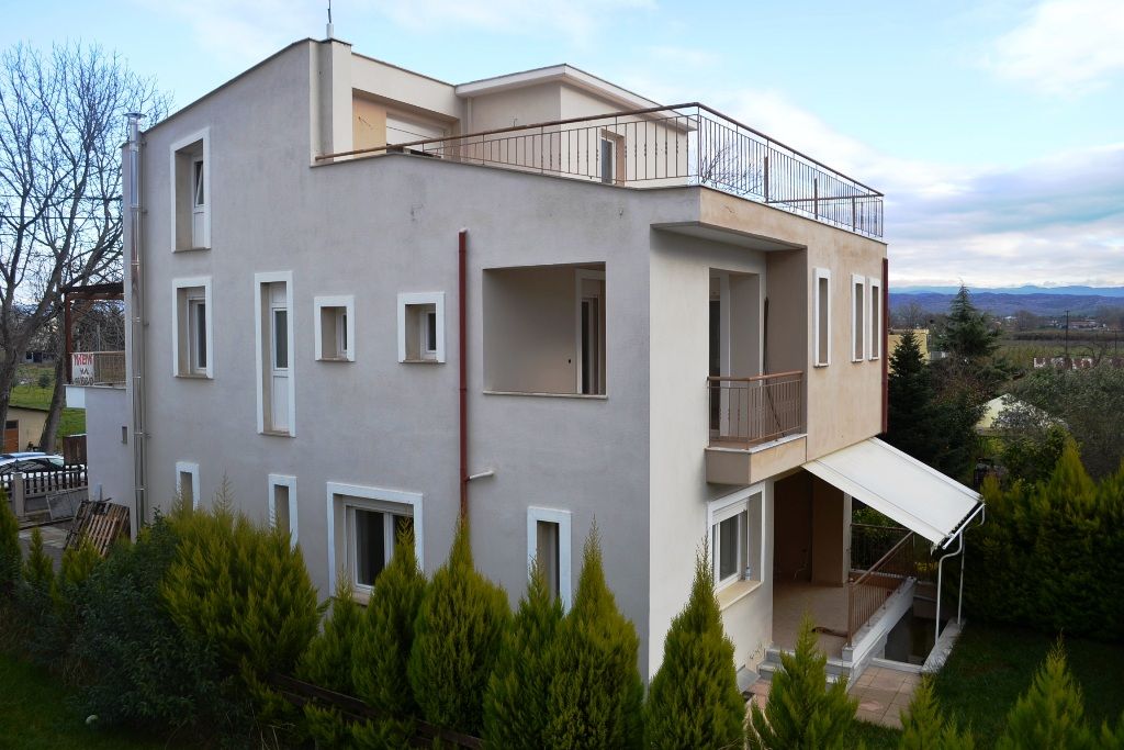 Maison à Thessalonique, Grèce, 306 m² - image 1