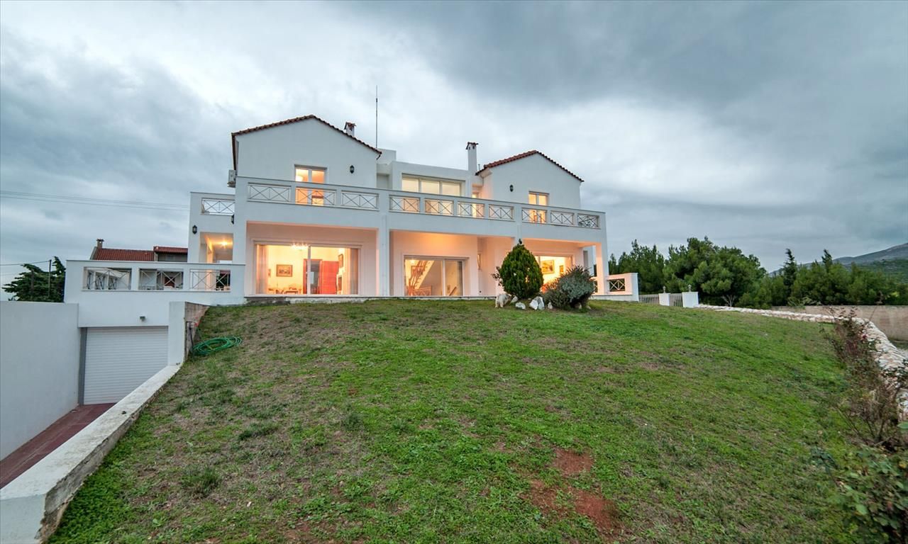 Haus in Nea Makri, Griechenland, 480 m² - Foto 1