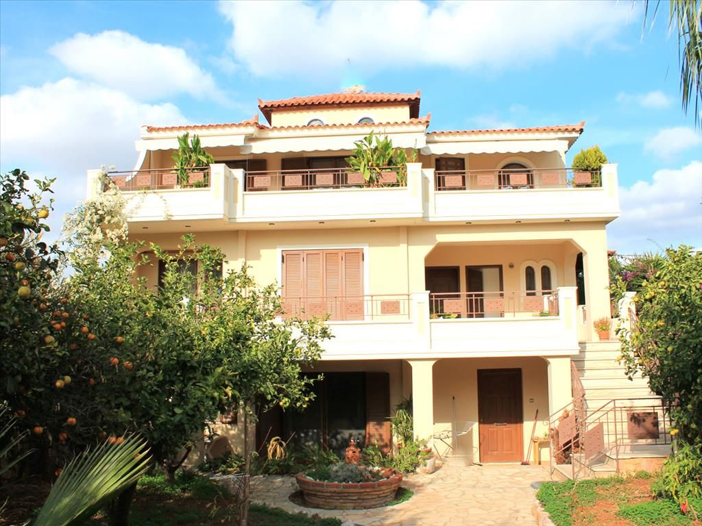 Haus in Athen, Griechenland, 320 m² - Foto 1