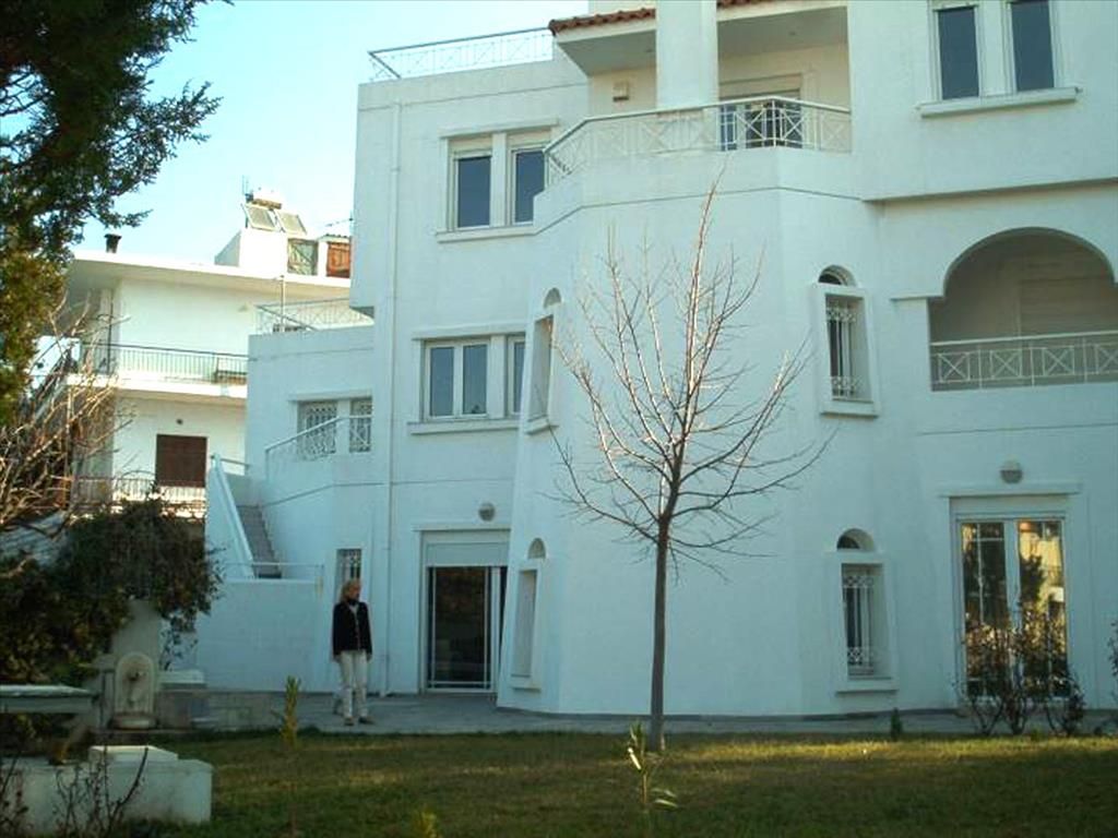 Villa in Agios Stefanos, Griechenland, 597 m² - Foto 1