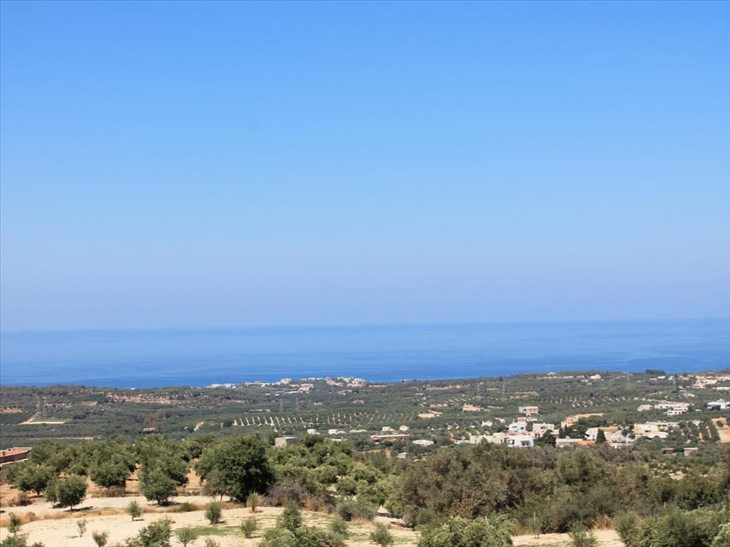 Terrain à Réthymnon, Grèce, 4 200 m² - image 1