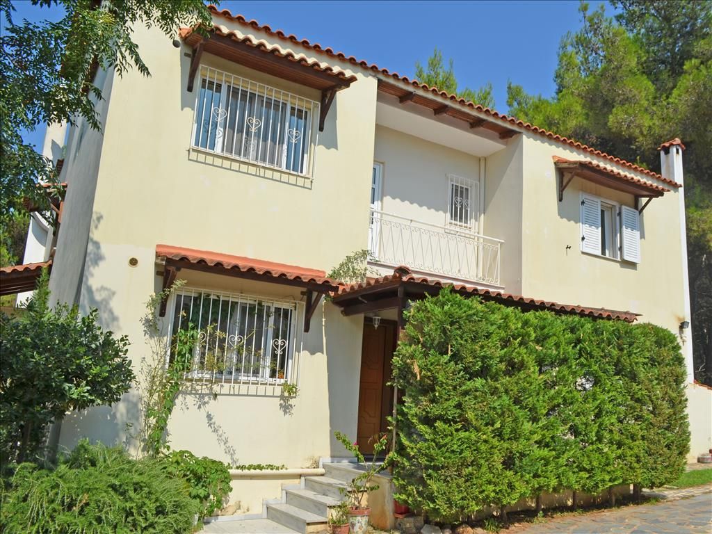 Maisonnette à Agios Stefanos, Grèce, 235 m² - image 1