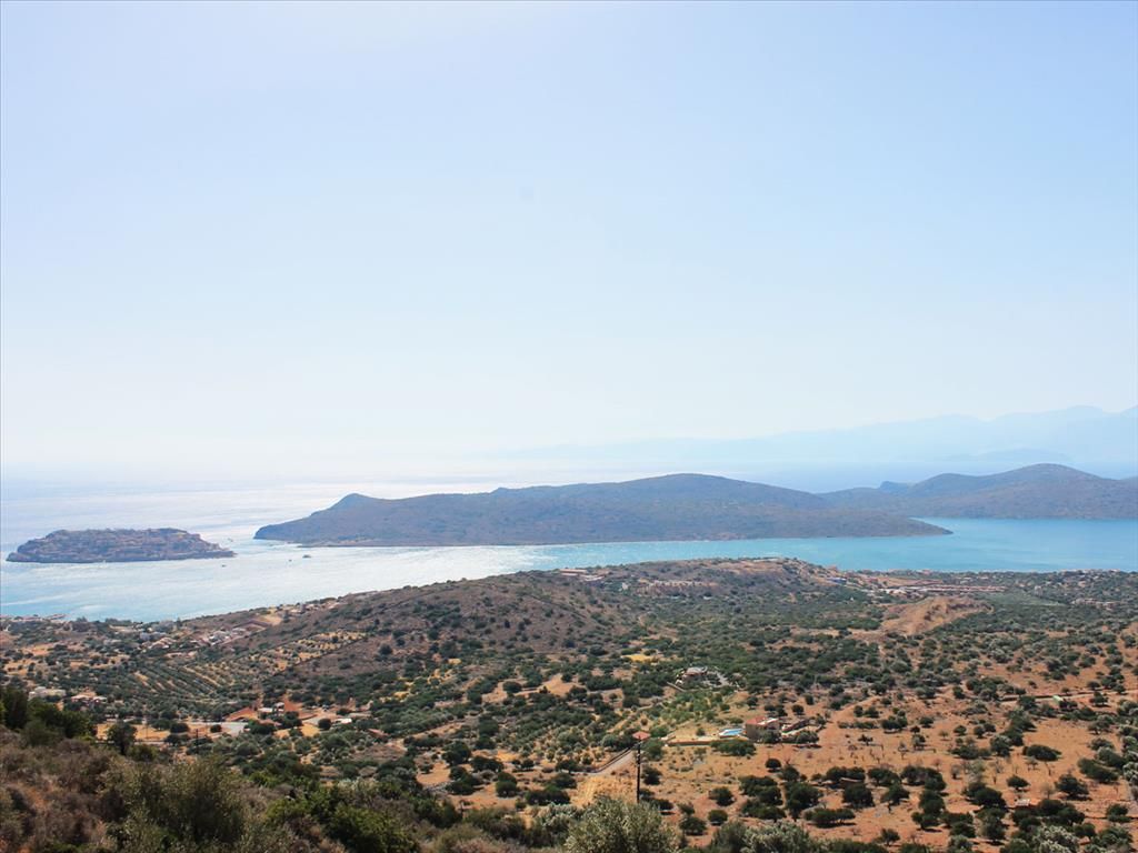 Land in Lasithi, Greece, 6 500 m² - picture 1