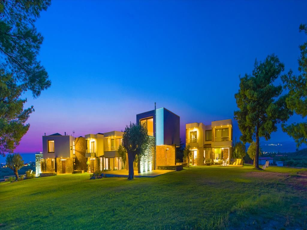 Villa en Calcídica, Grecia, 300 m² - imagen 1