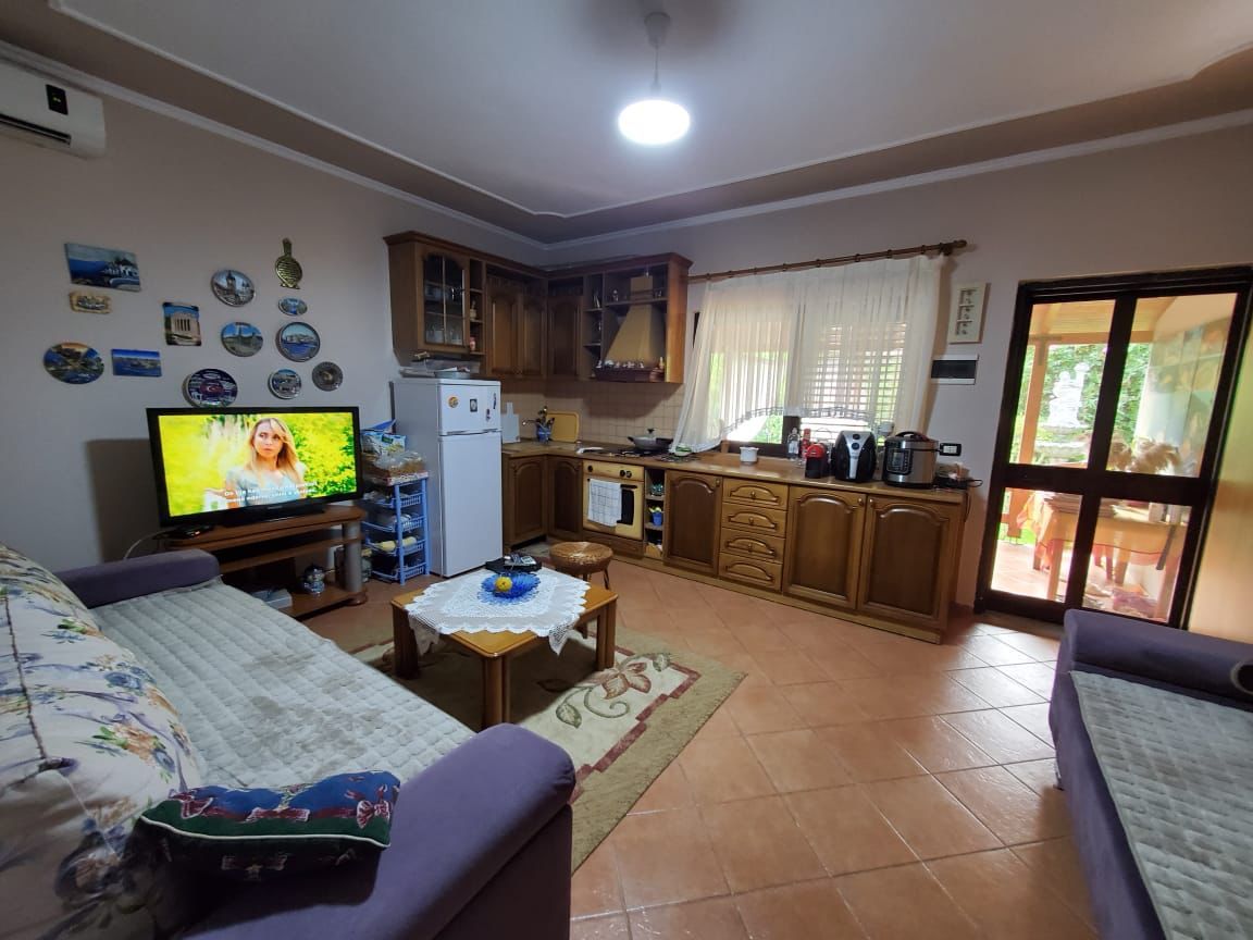 Casa en Durres, Albania, 85 m² - imagen 2