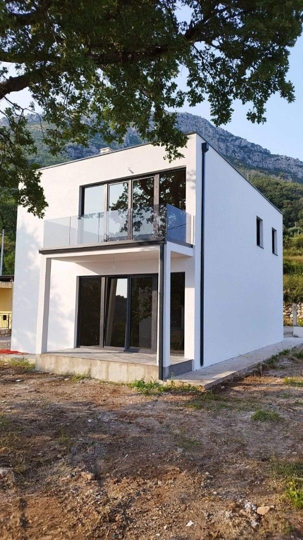 House in Bar, Montenegro, 143 m² - picture 1