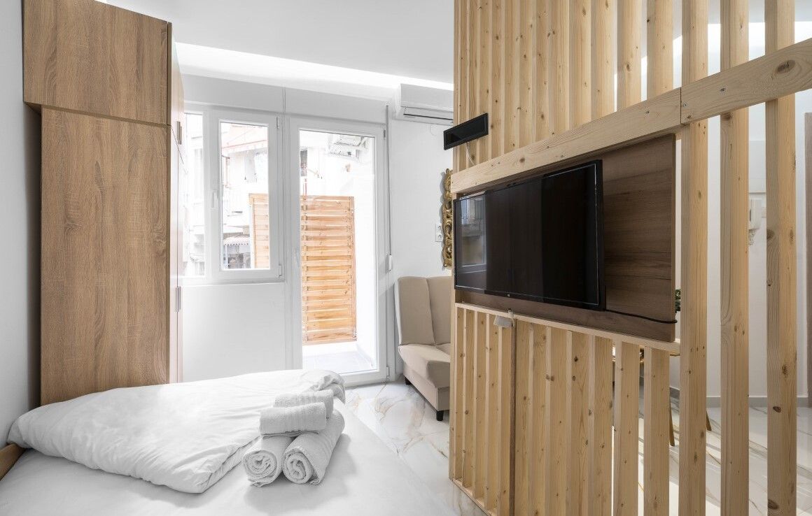 Flat in Thessaloniki, Greece, 23 m² - picture 11