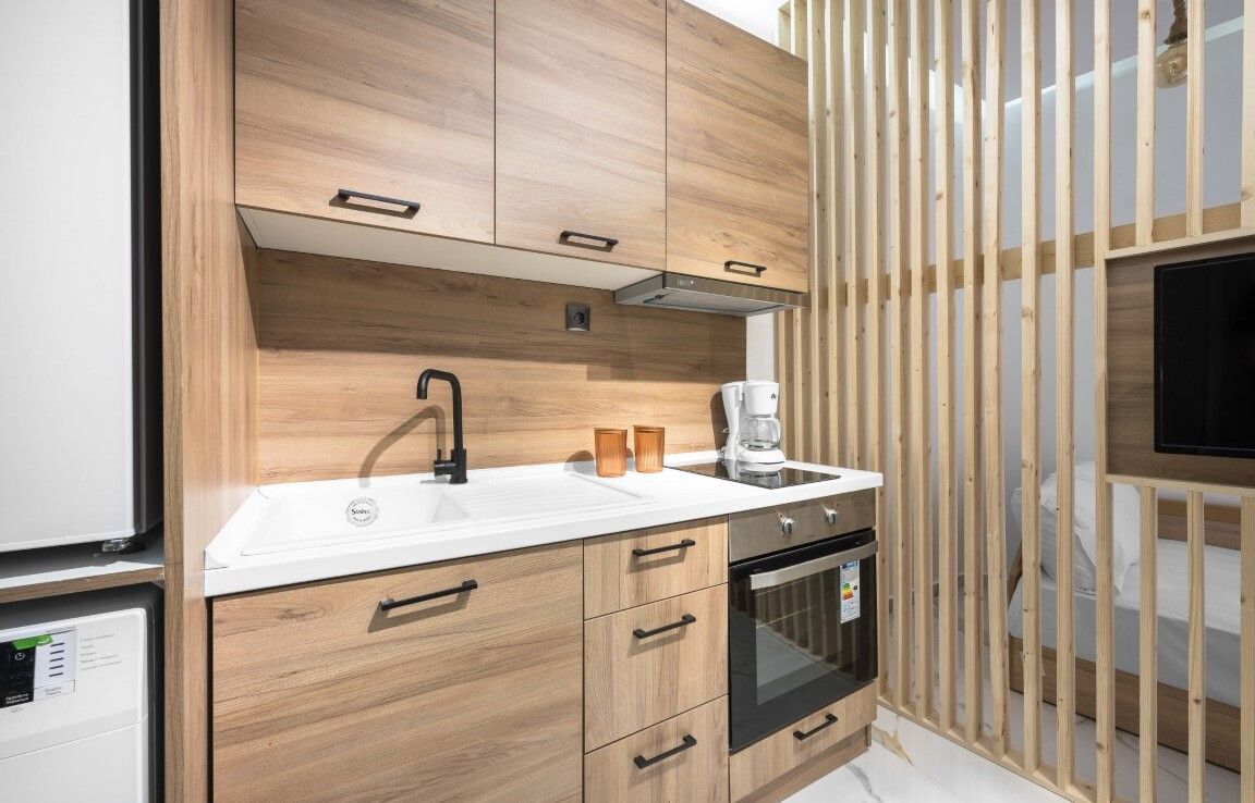 Flat in Thessaloniki, Greece, 23 m² - picture 7