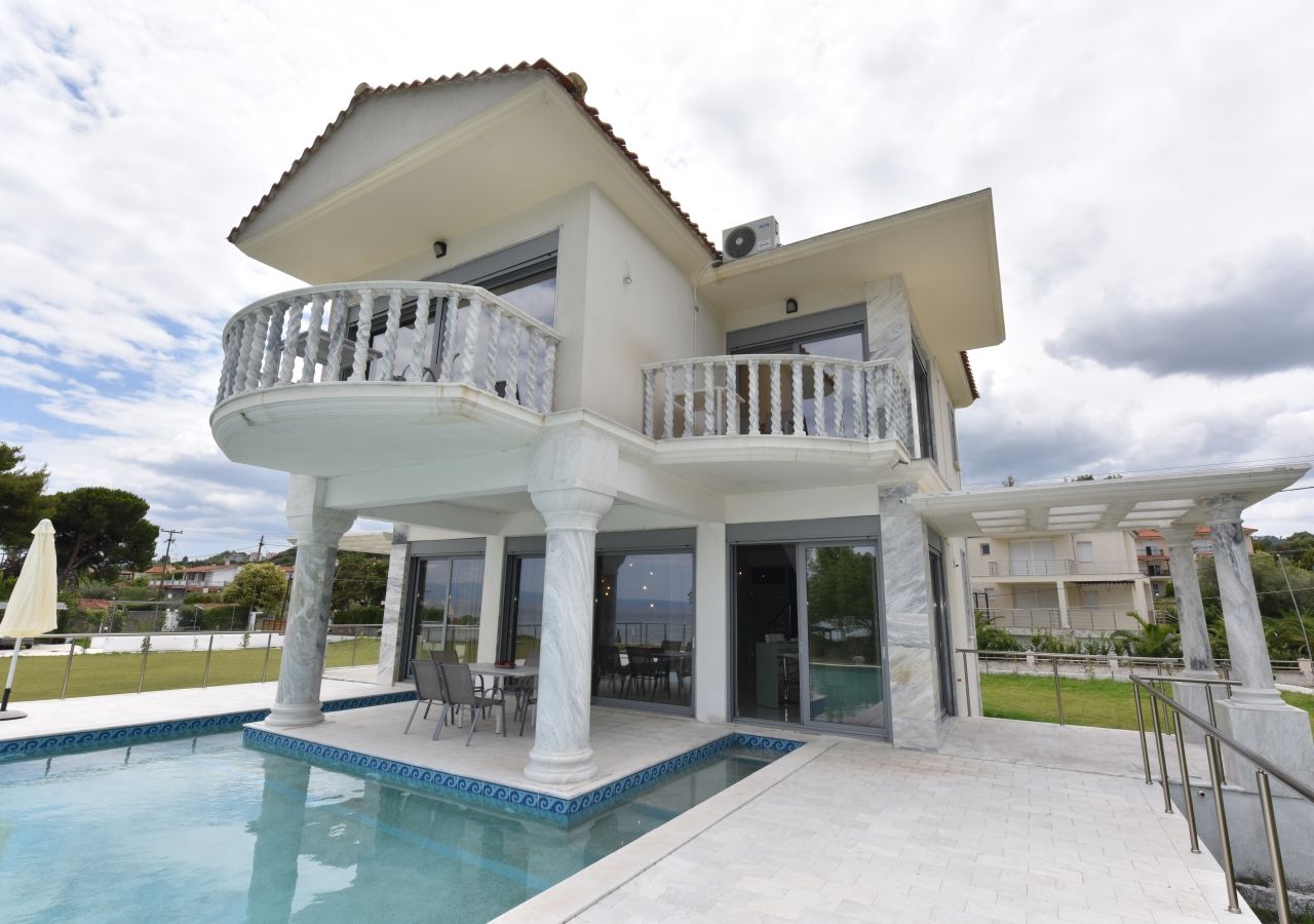 Villa in Chalkidiki, Greece, 250 m² - picture 1