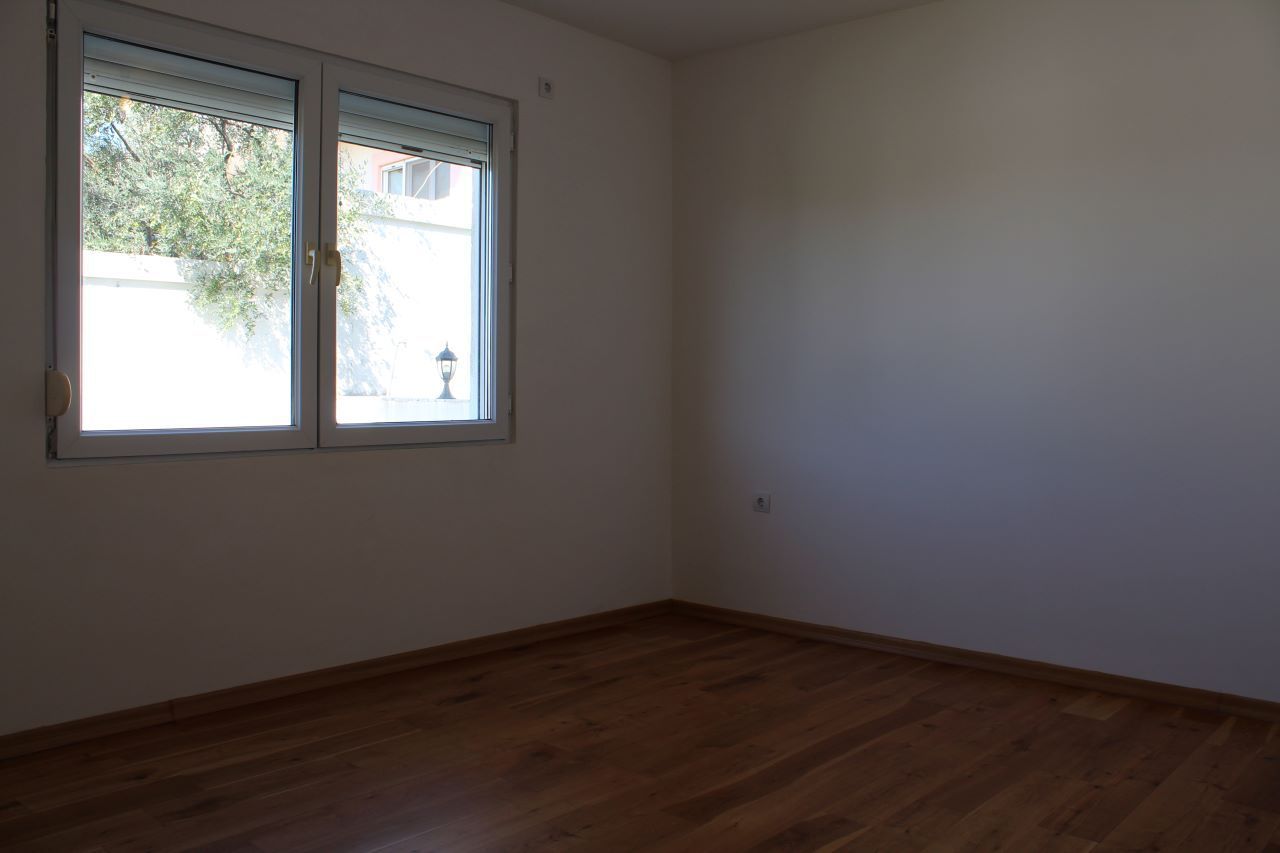 Haus in Bar, Montenegro, 250 m² - Foto 7