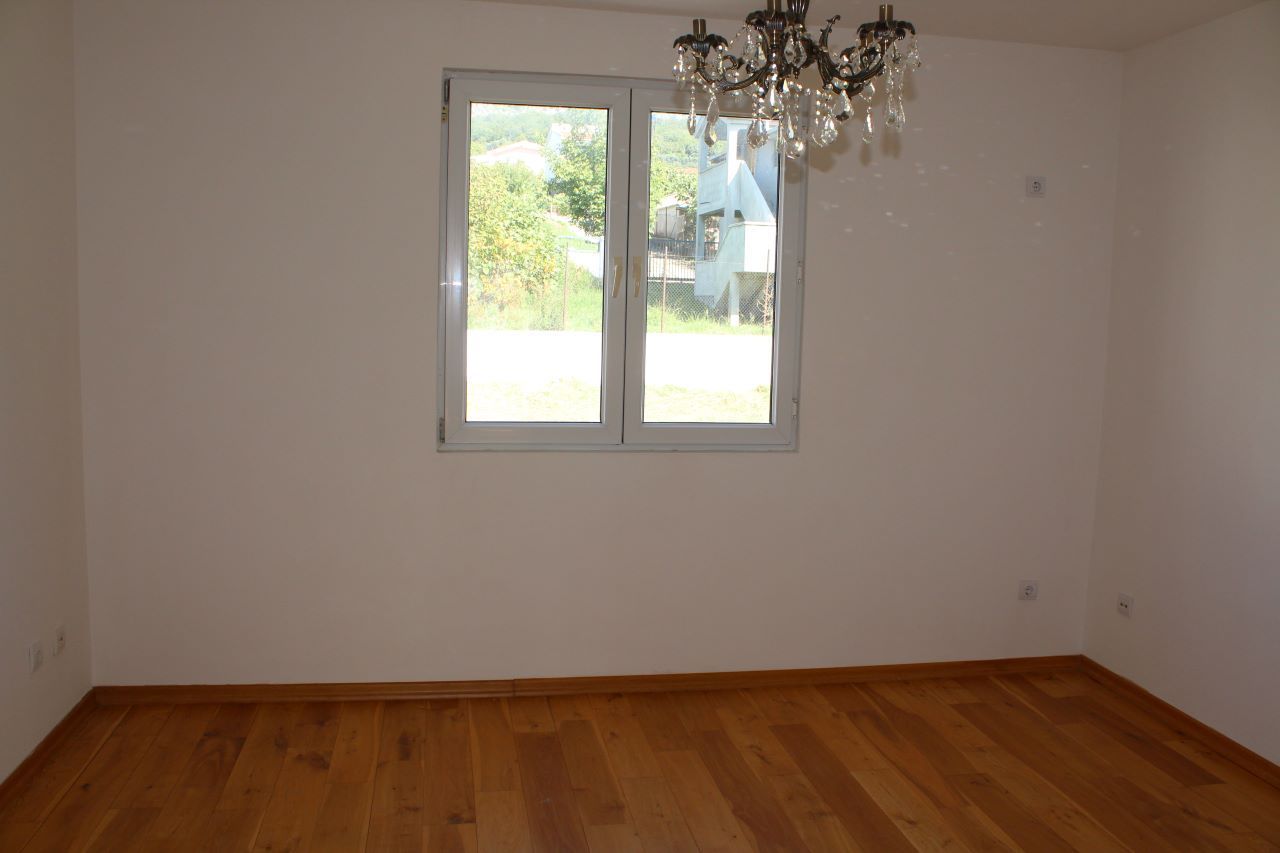 Haus in Bar, Montenegro, 250 m² - Foto 9