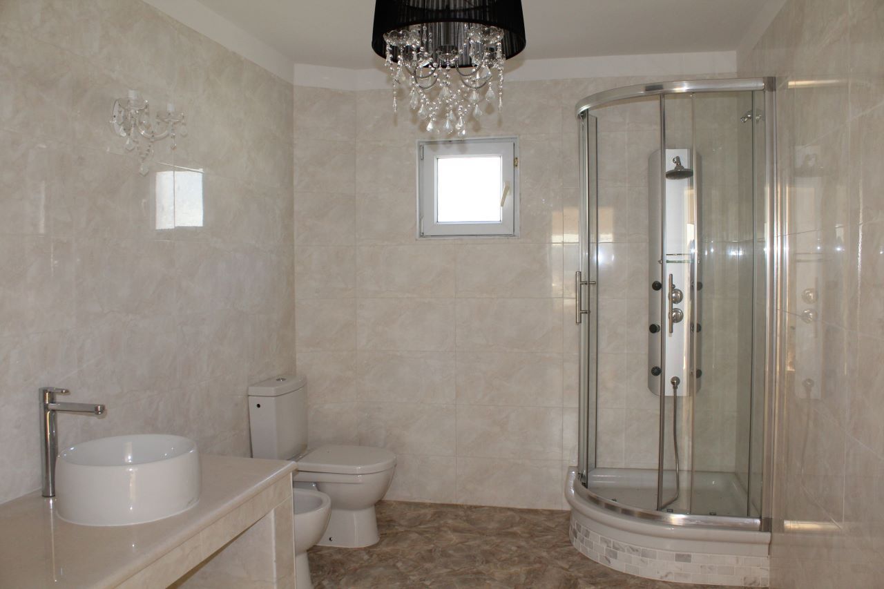 Haus in Bar, Montenegro, 250 m² - Foto 13