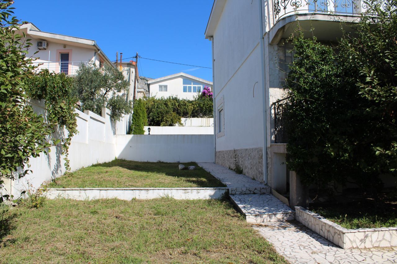 Haus in Bar, Montenegro, 250 m² - Foto 5