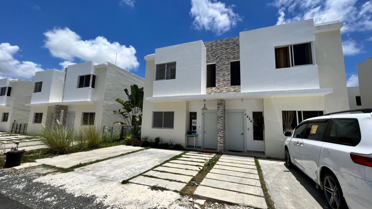 Townhouse in Punta Cana, Dominican Republic, 112 m² - picture 1