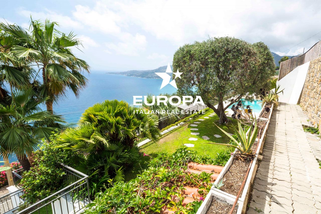 Villa en Ospedaletti, Italia, 228 m² - imagen 4