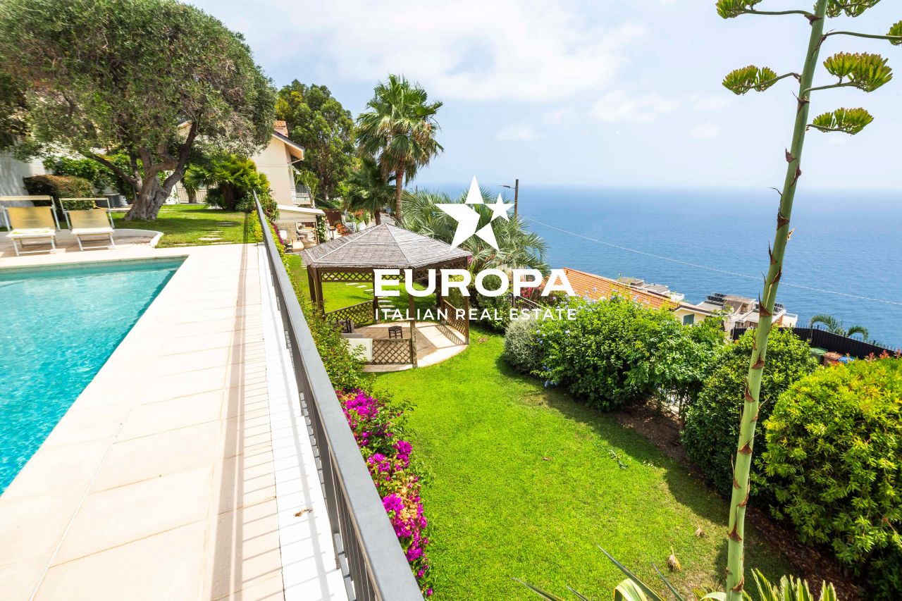 Villa en Ospedaletti, Italia, 228 m² - imagen 3
