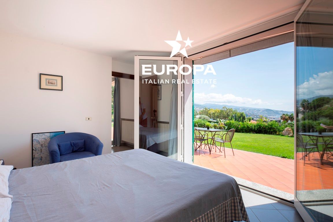Villa a San Remo, Italia, 300 m² - foto 12