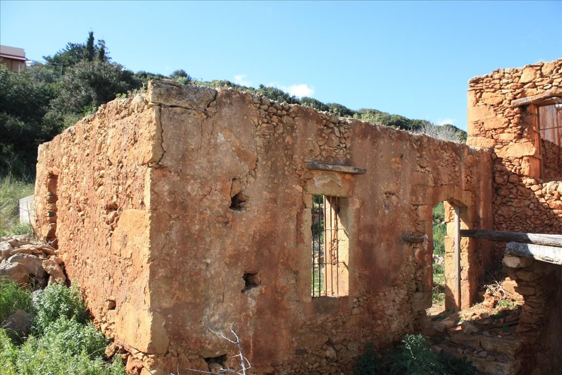 Land in Heraklion, Greece, 2 034 m² - picture 15