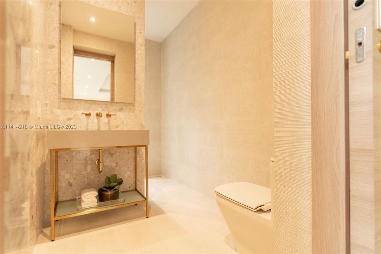 Villa à Miami, États-Unis, 400 m² - image 7