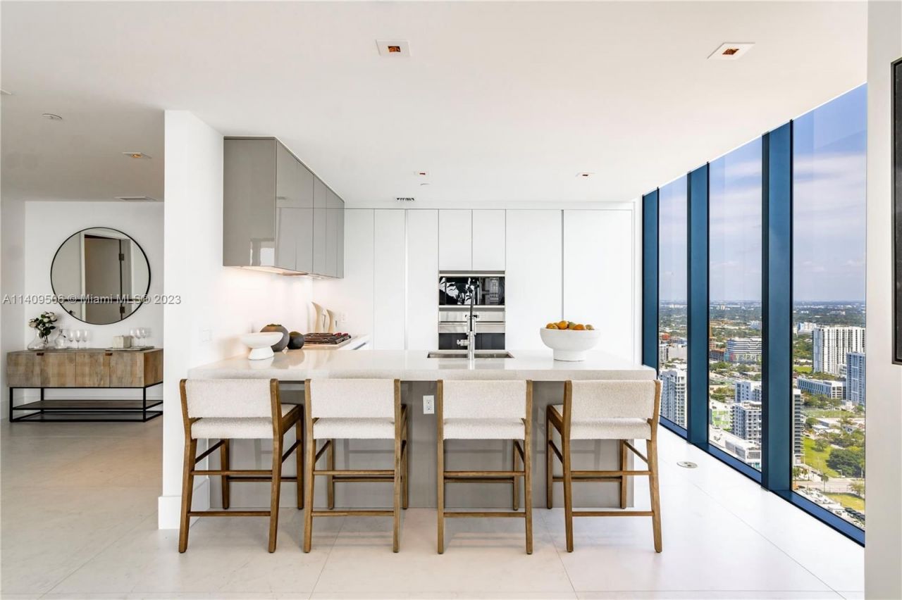 Piso en Miami, Estados Unidos, 260 m² - imagen 10