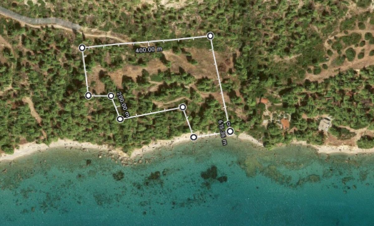 Land in Kassandra, Greece, 21 000 m² - picture 1