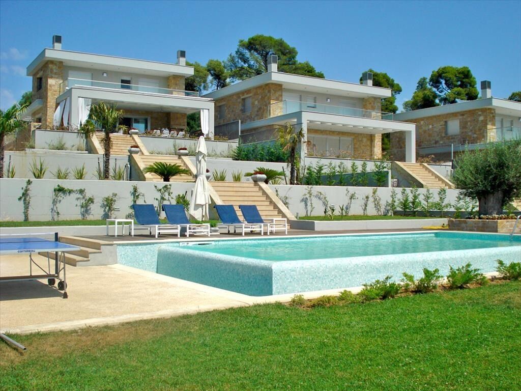 Villa en Sani, Grecia, 250 m² - imagen 1