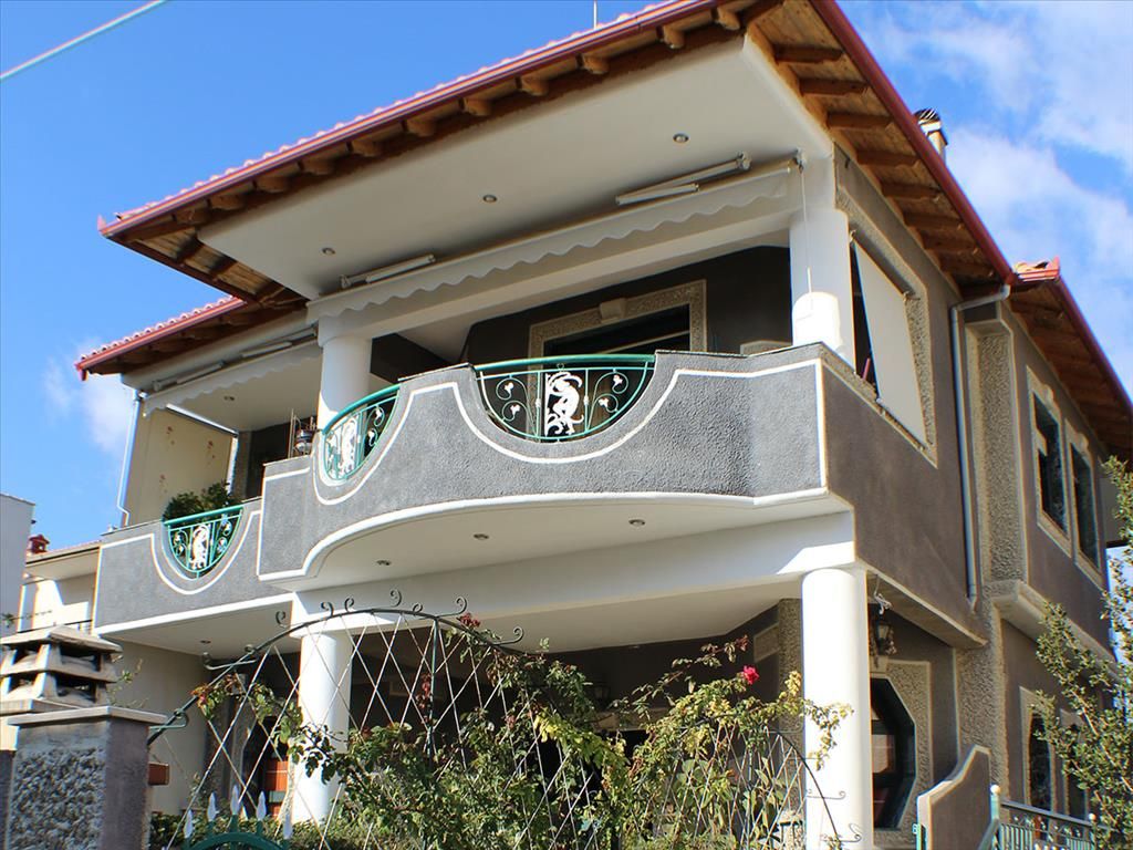 House in Chalkidiki, Greece, 340 m² - picture 1