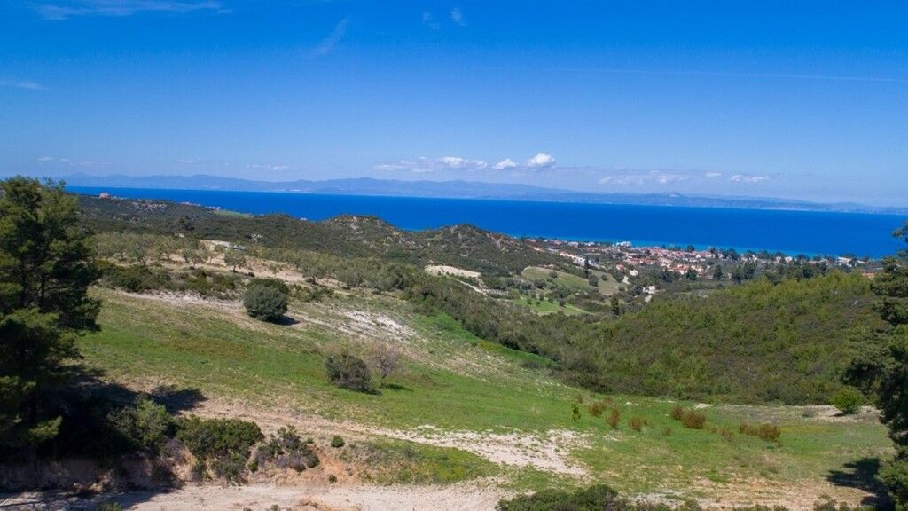 Terreno en Calcídica, Grecia, 6 750 m² - imagen 1