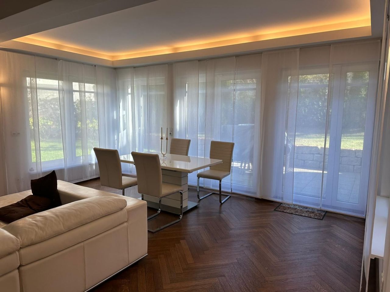 Flat in Berlin, Germany, 110 m² - picture 3