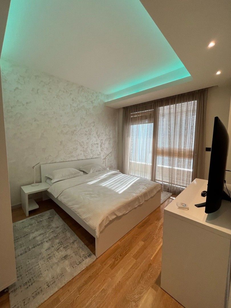 Piso en Budva, Montenegro, 129 m² - imagen 4