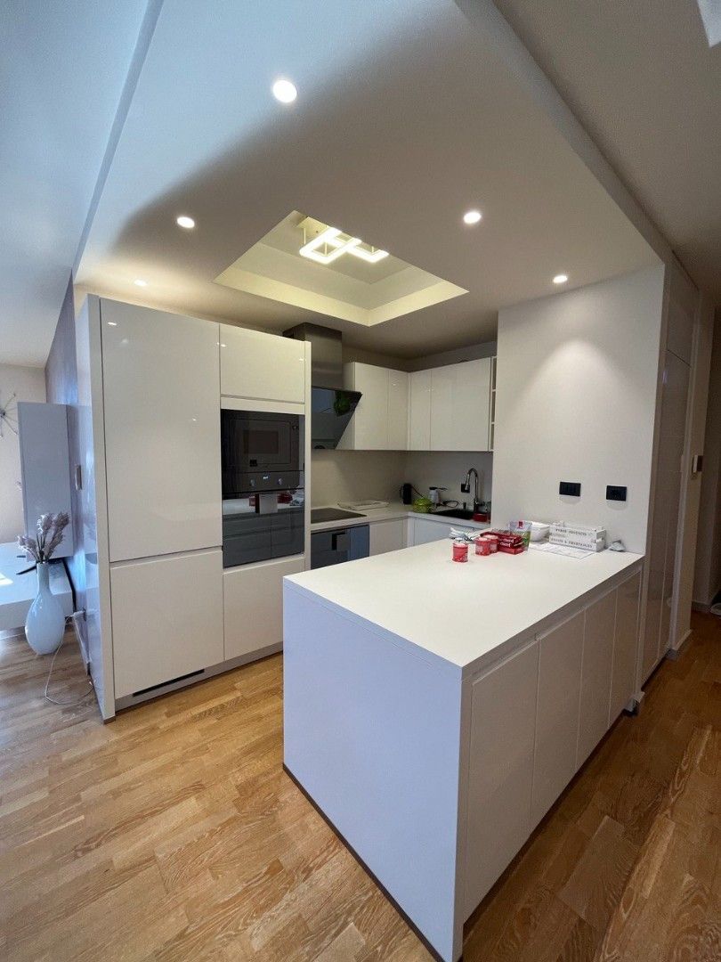 Piso en Budva, Montenegro, 129 m² - imagen 12