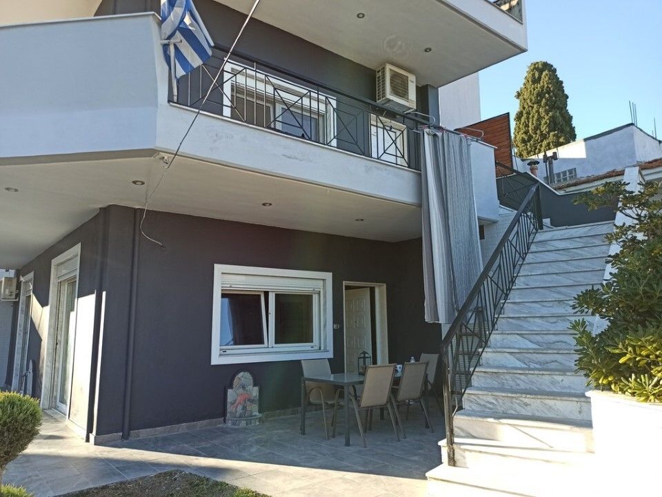 Haus in Thessaloniki, Griechenland, 305 m² - Foto 1