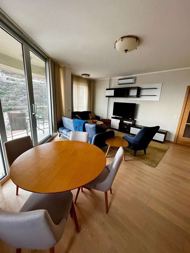 Piso en Budva, Montenegro, 93 m² - imagen 8