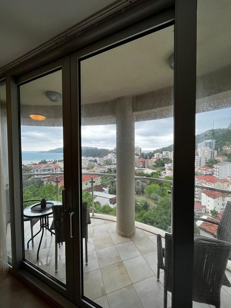 Piso en Budva, Montenegro, 93 m² - imagen 9