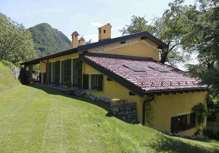 Villa in Tessin, Schweiz, 550 m² - Foto 1