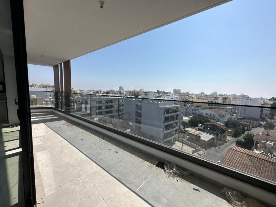 Apartment in Larnaca, Cyprus - picture 1