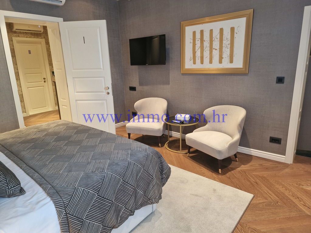 Apartment in Split, Croatia, 100 m² - picture 13