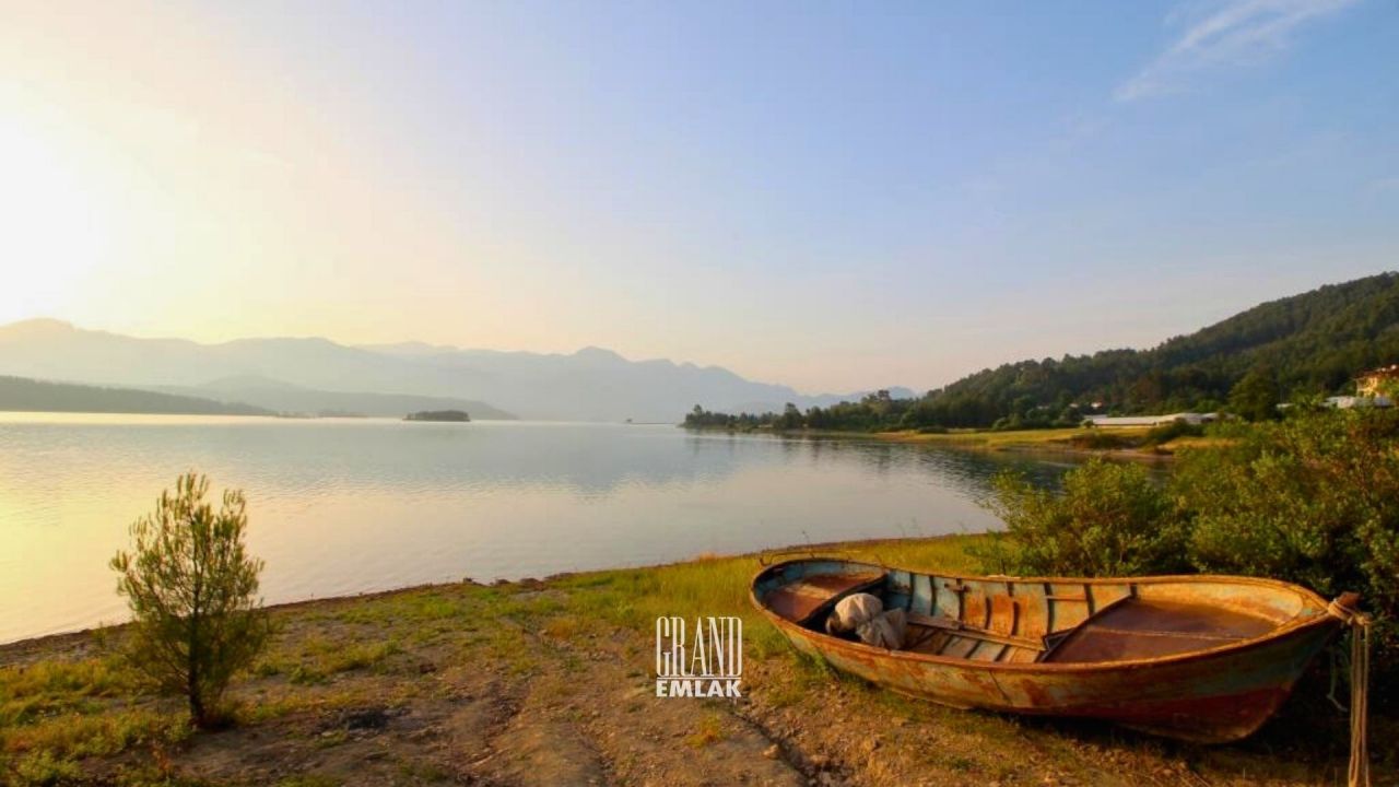 Terreno a Antalya, Turchia, 25 000 m2 - foto 11