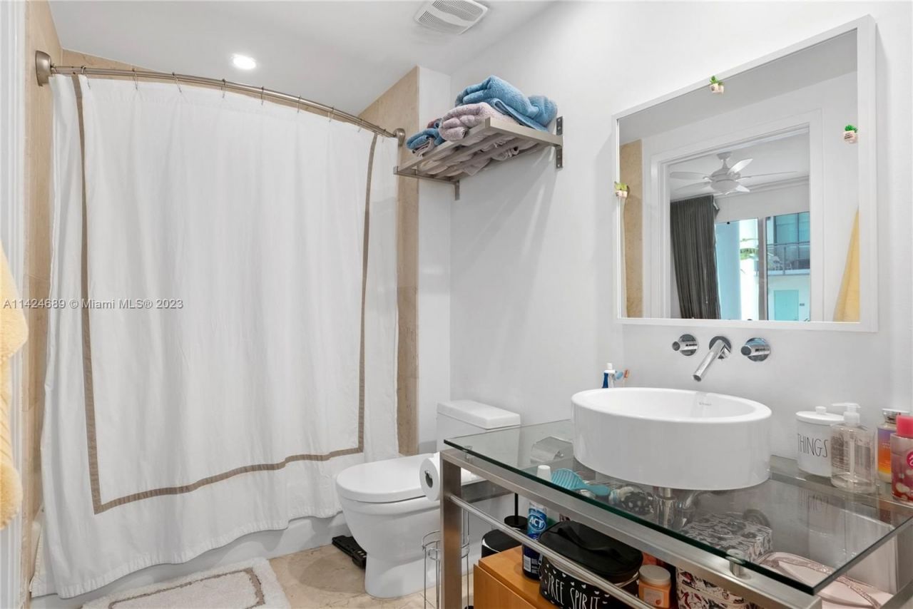 Maison urbaine à Miami, États-Unis, 150 m² - image 8