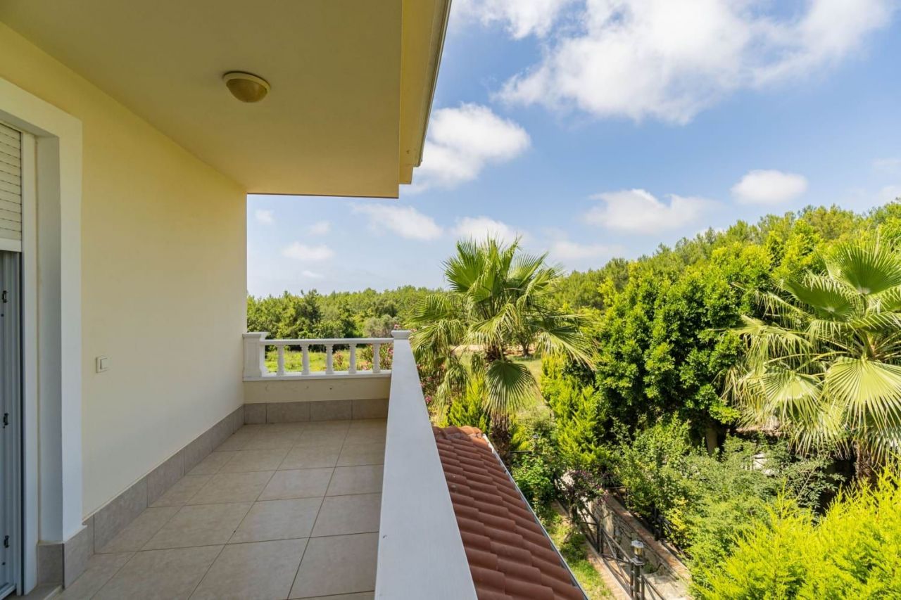 Villa in Alanya, Turkey, 300 m² - picture 9