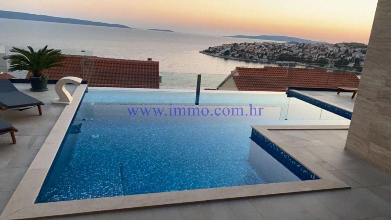 Villa à Trogir, Croatie, 360 m² - image 17