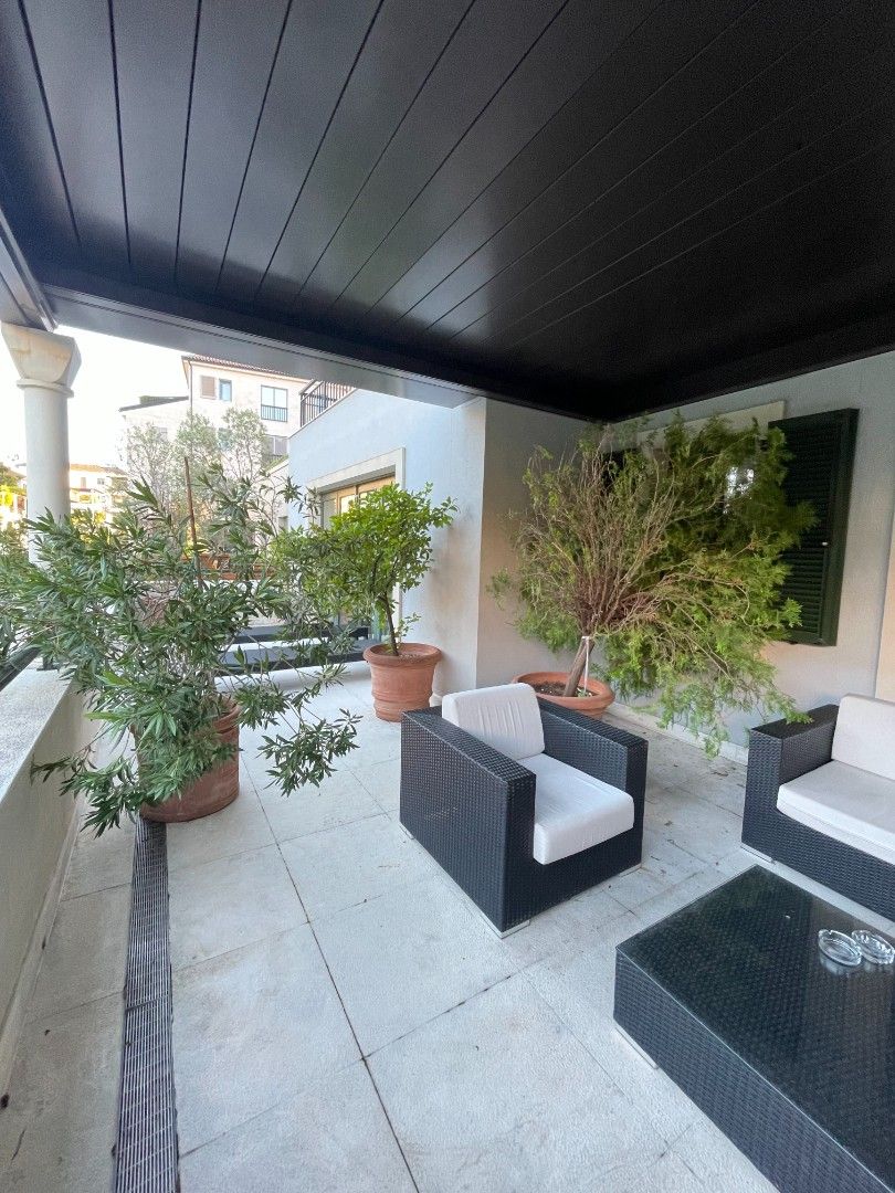 Appartement à Tivat, Monténégro, 143 m² - image 2