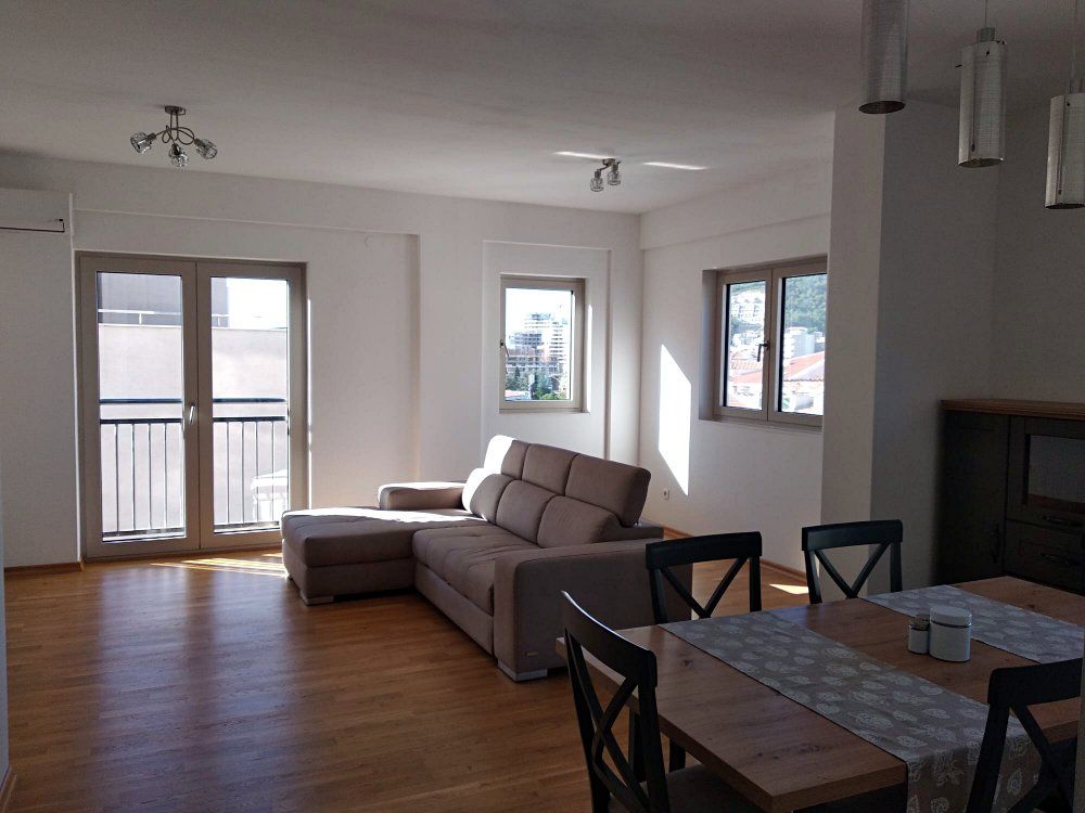 Appartamento a Budva, Montenegro, 85 m² - foto 2