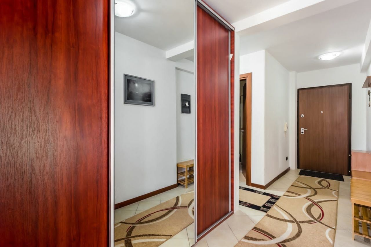 Appartement à Rafailovici, Monténégro, 150 m² - image 3