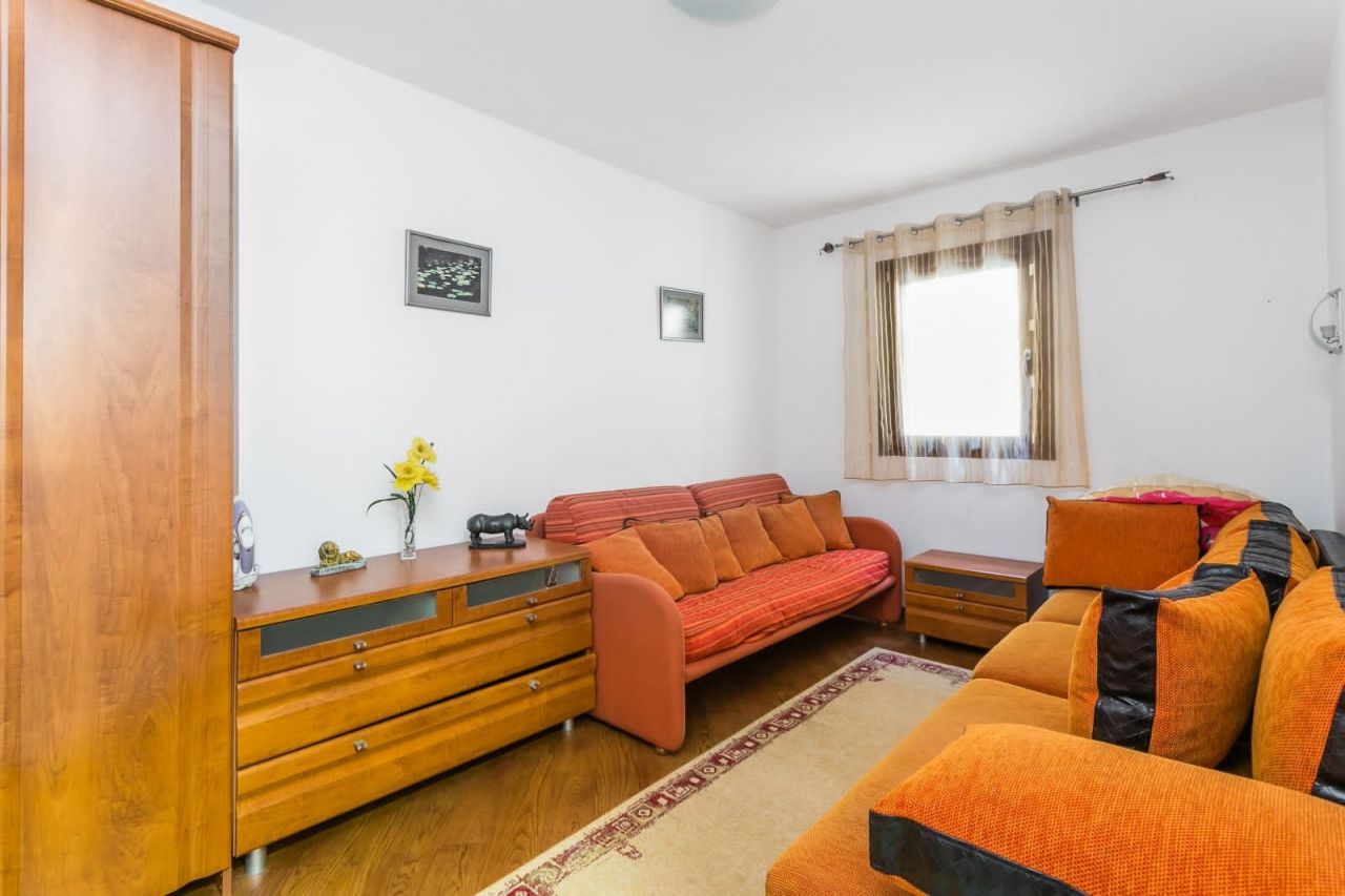 Appartement à Rafailovici, Monténégro, 150 m² - image 10