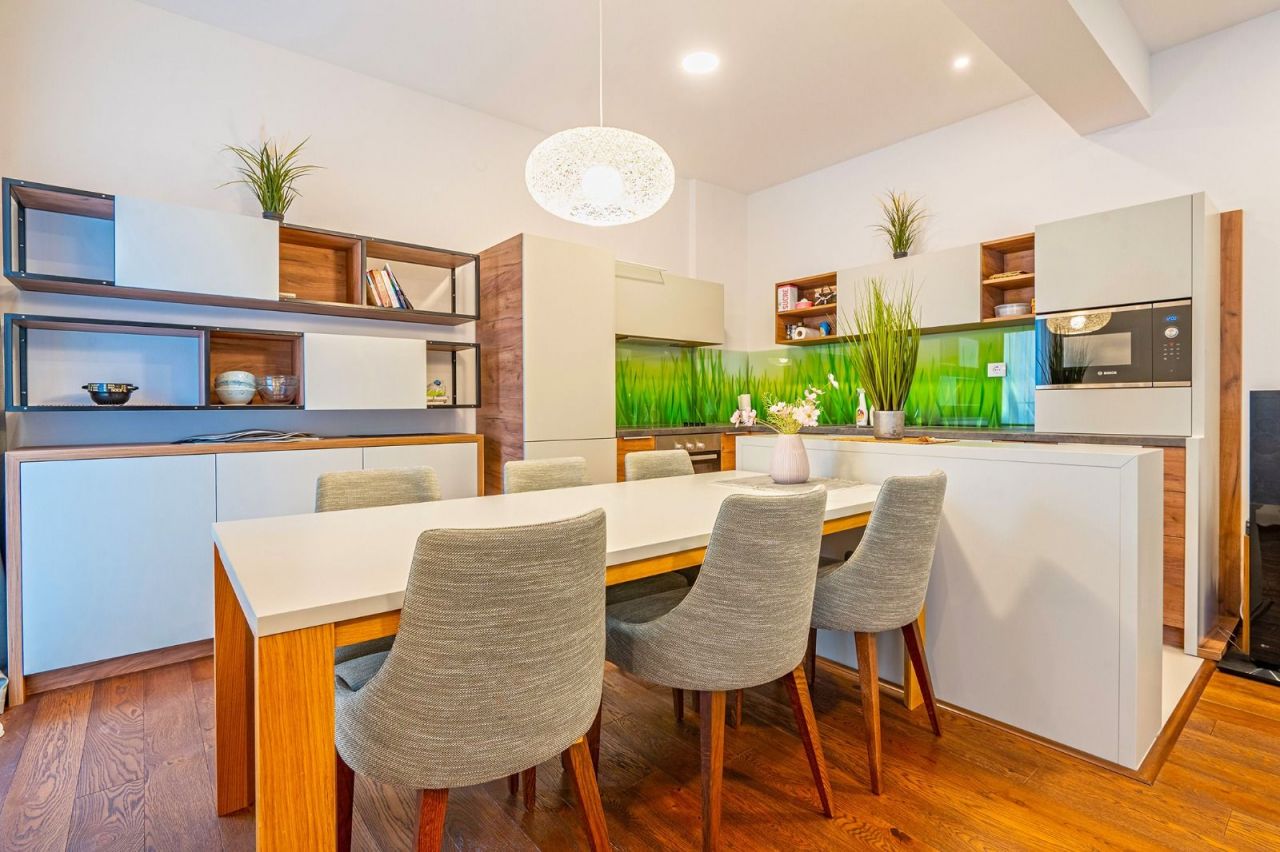 Flat in Budva, Montenegro, 170 m² - picture 14