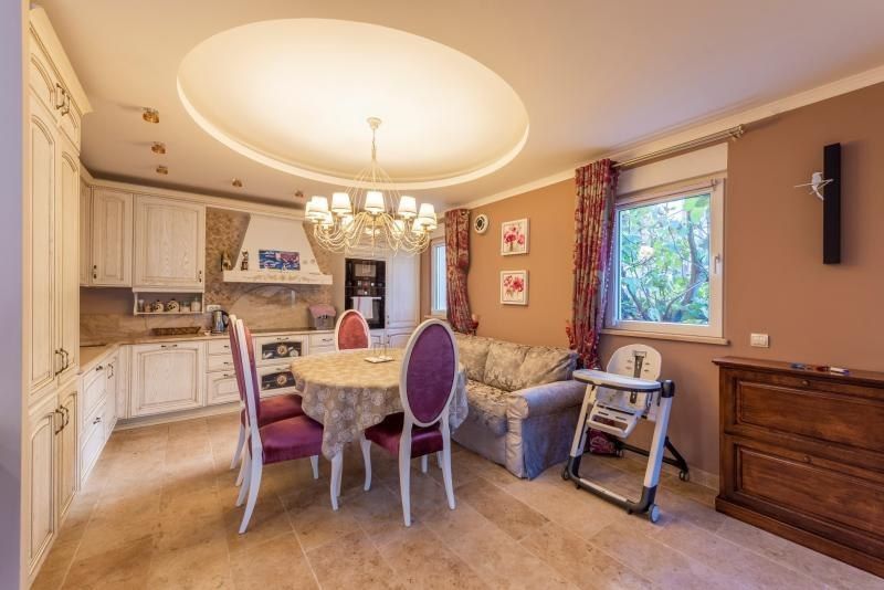 Haus in Dobrota, Montenegro, 148 m² - Foto 5