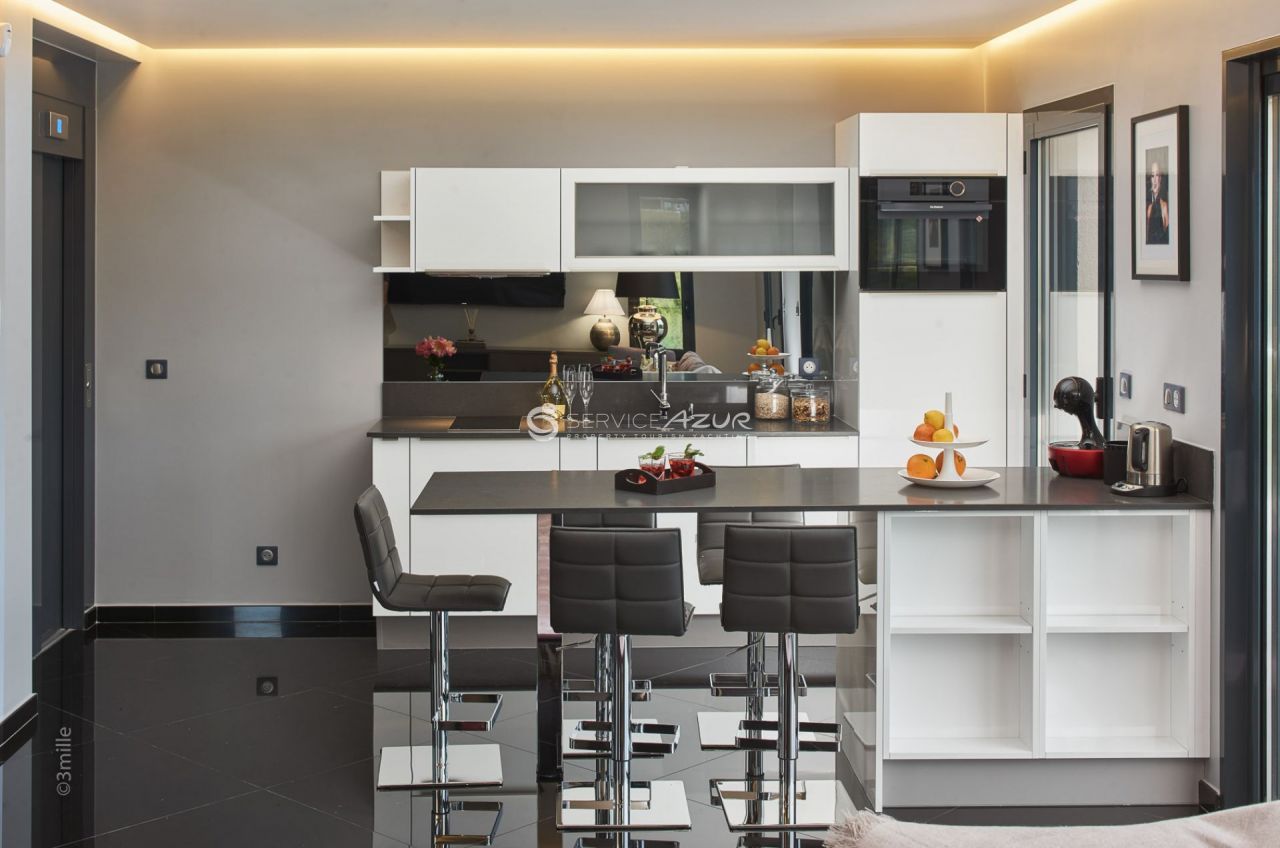 Villa à Cannes, France, 600 m² - image 7