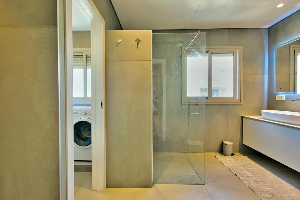 Flat in Tel Aviv, Israel, 150 m² - picture 6